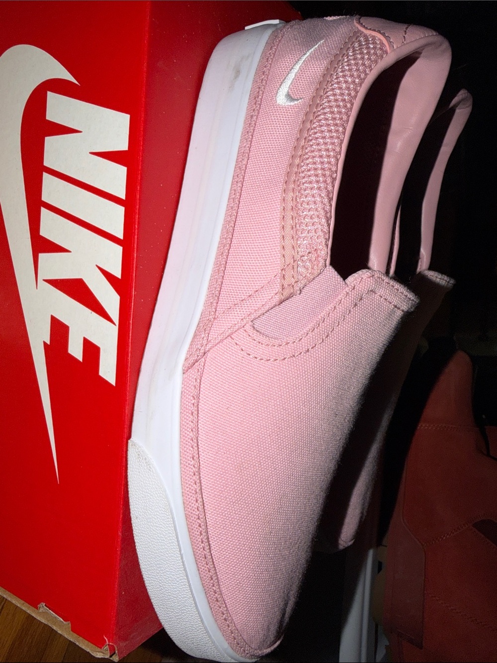 Nike Women’s Slip-On Sneakers in Light Pink with White Sole - Picture 3 of 3